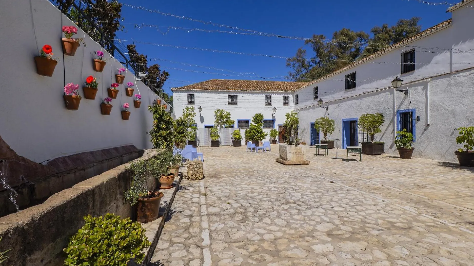 Guest house Cubo'S Hotel Cortijo San Antonio Casarabonela Spain