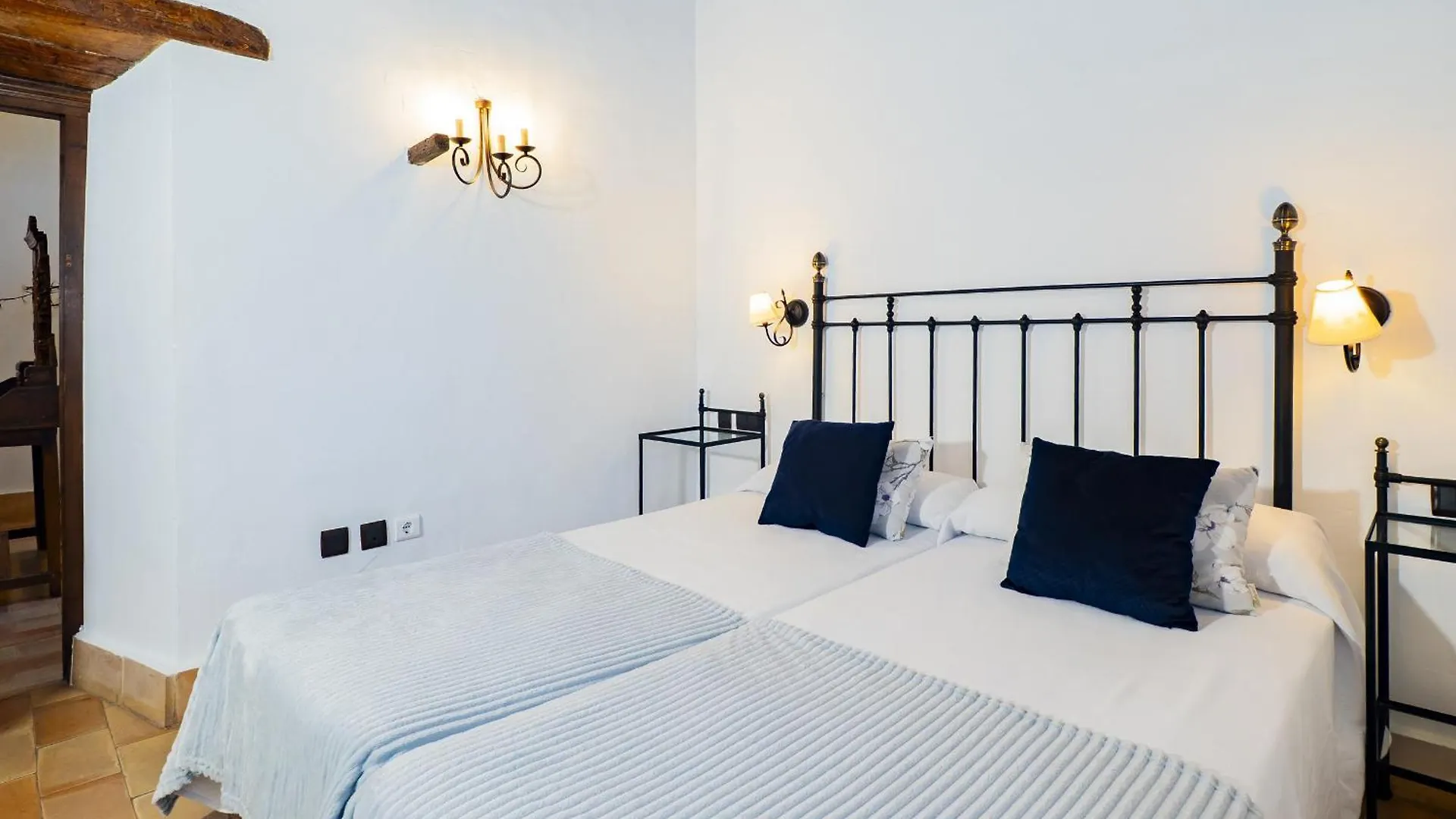 Cubo'S Hotel Cortijo San Antonio Casarabonela Spain