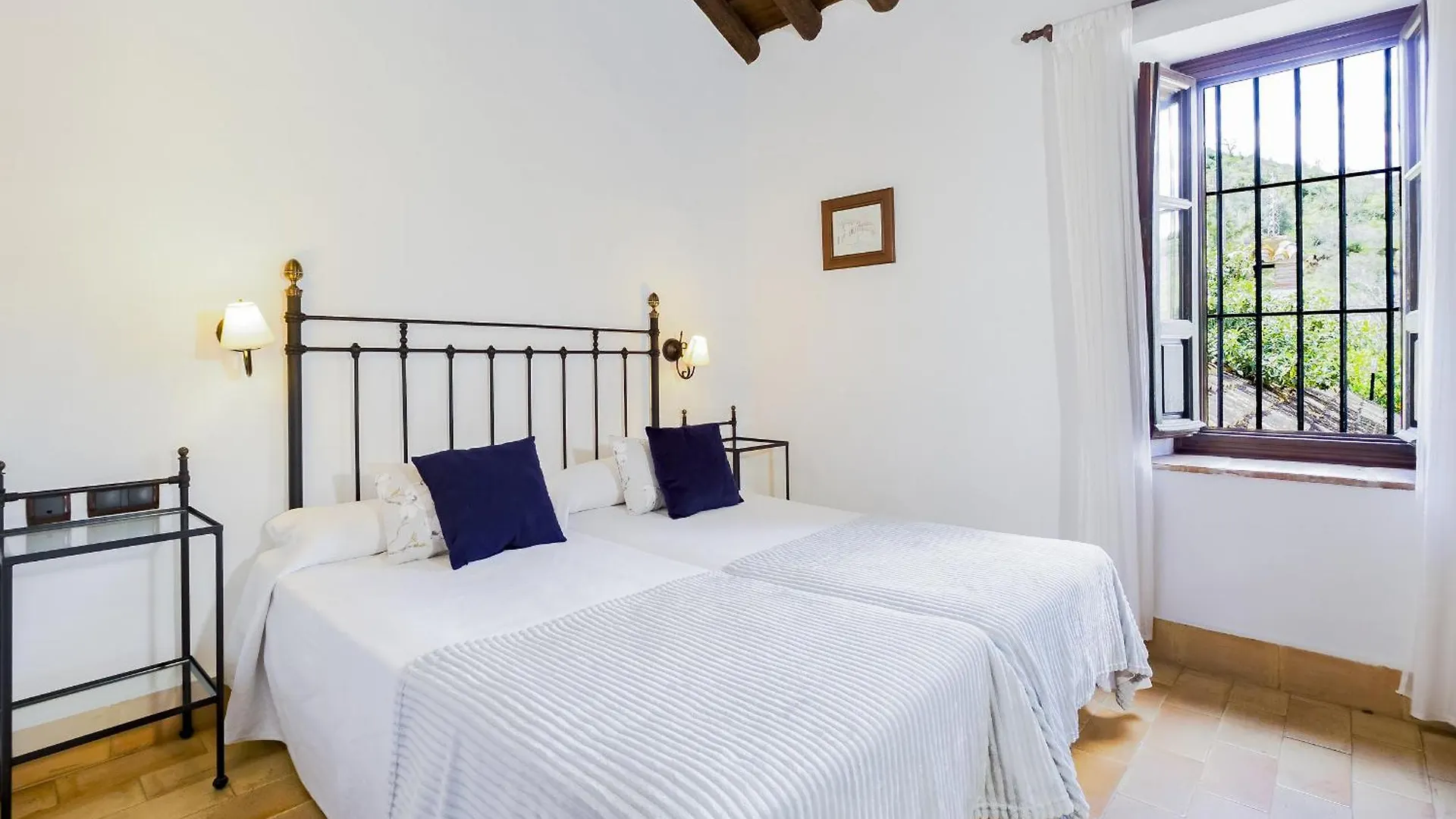 Guest house Cubo'S Hotel Cortijo San Antonio Casarabonela Spain