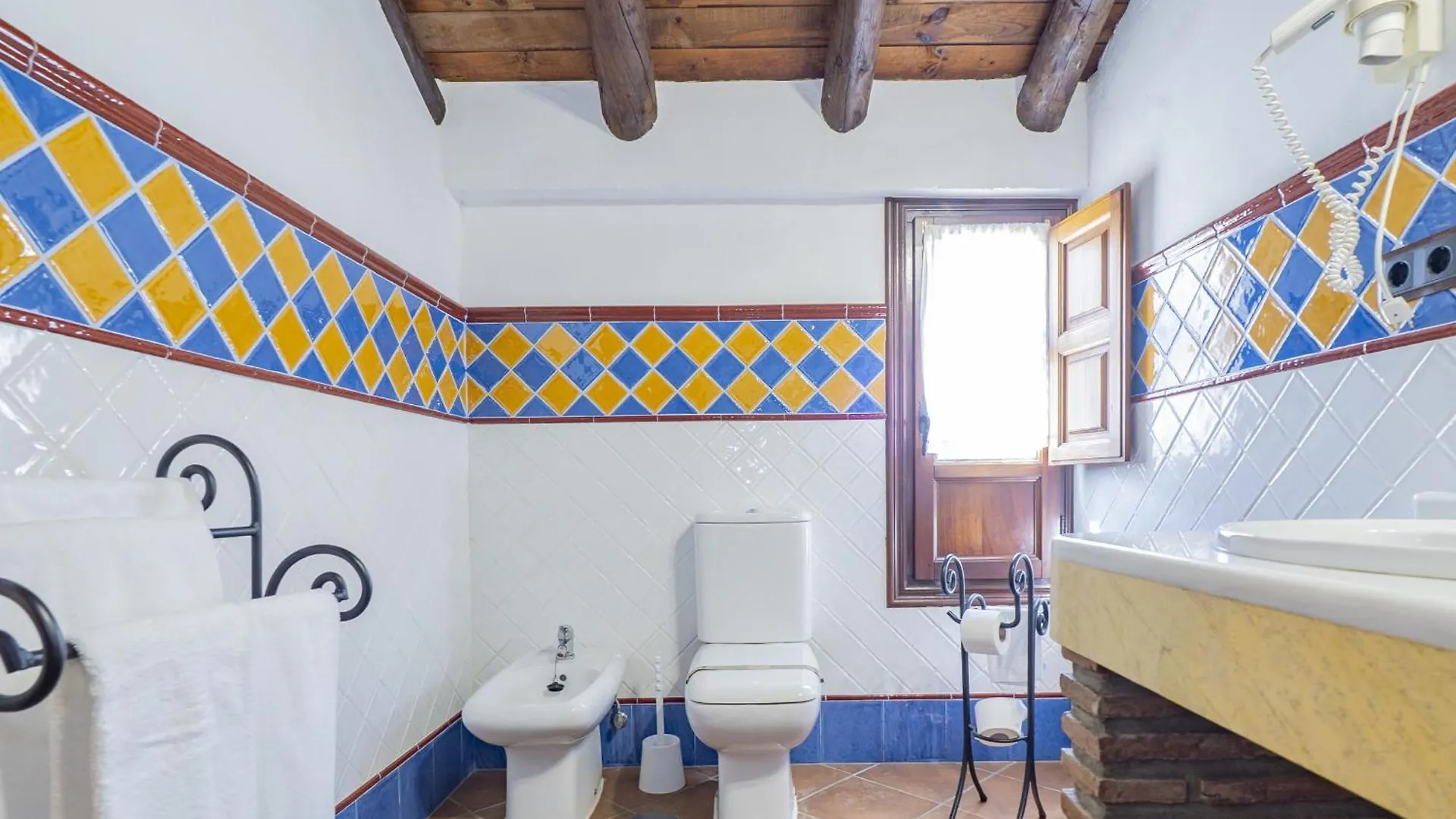 Guest house Cubo'S Hotel Cortijo San Antonio Casarabonela