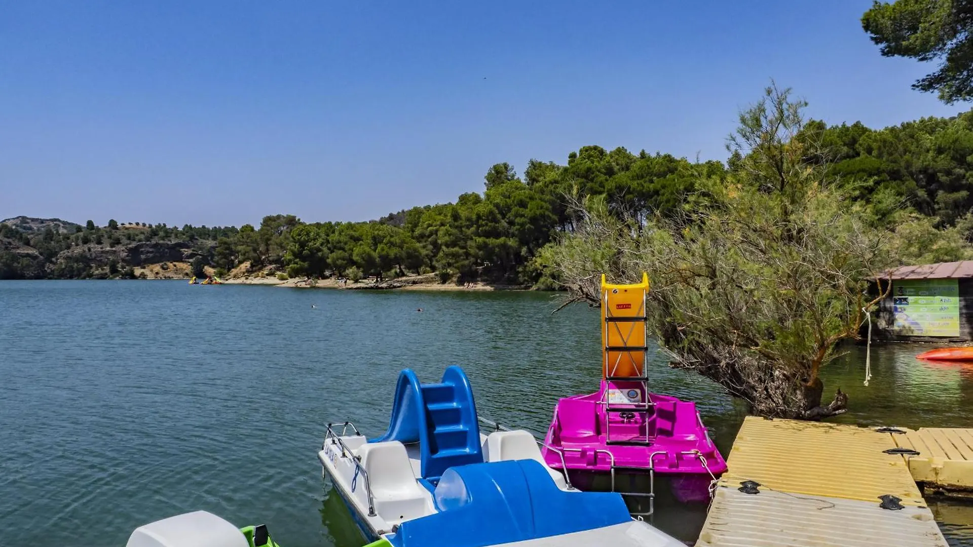 Cubo'S Hotel Cortijo San Antonio & Caminito Del Rey 卡萨拉博内拉